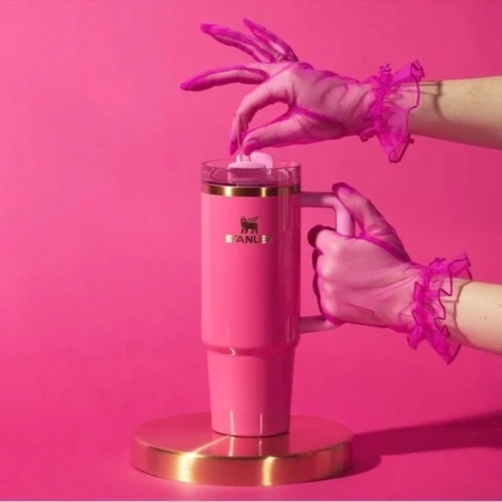 Stanley Pink Parade 30oz The Quencher H2.0 Flowstate Tumbler - New